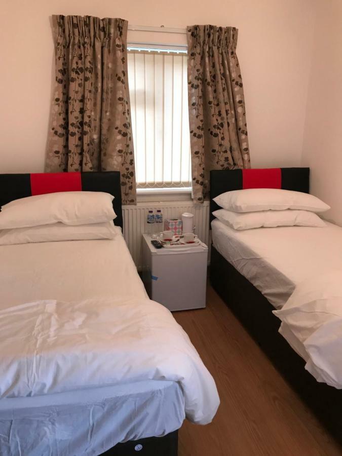 Oxford Bed And Breakfast Kidlington Bagian luar foto
