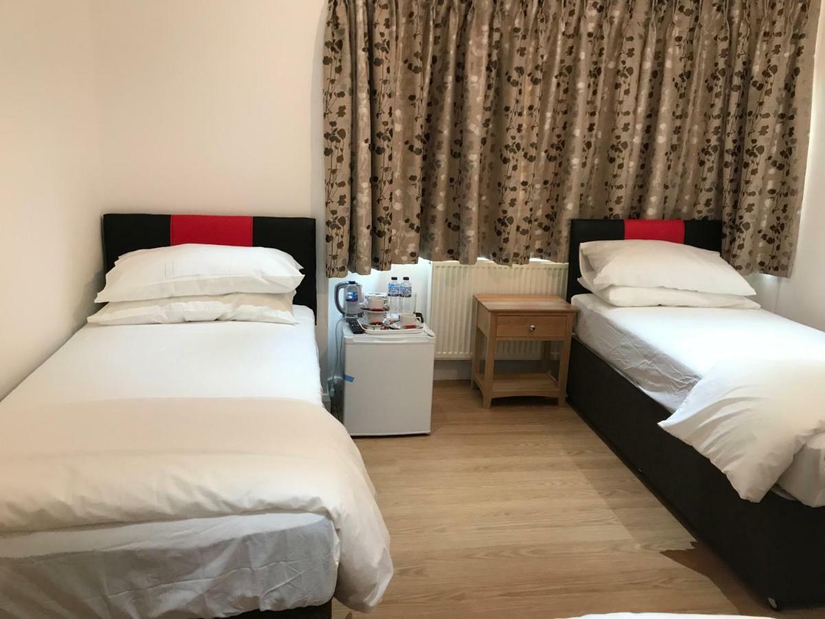 Oxford Bed And Breakfast Kidlington Bagian luar foto