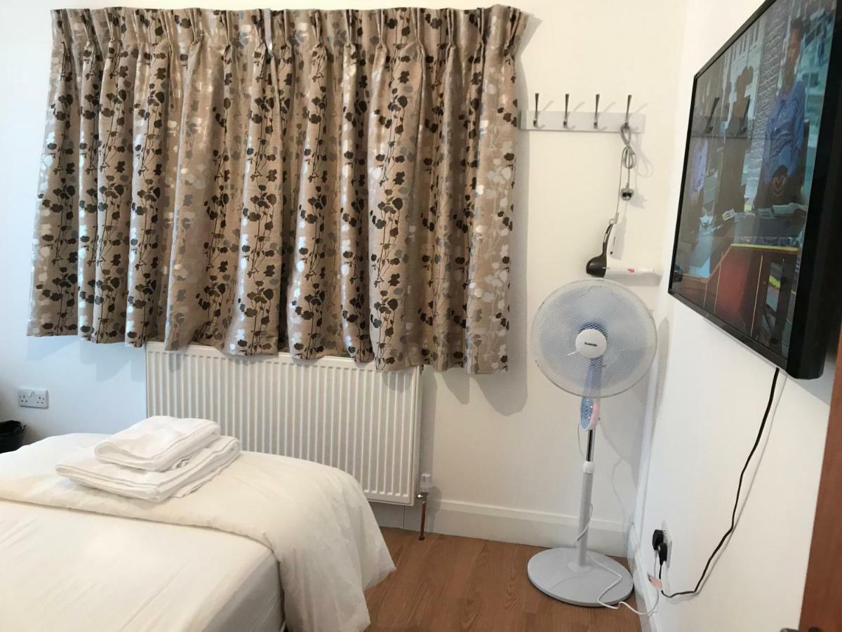Oxford Bed And Breakfast Kidlington Bagian luar foto